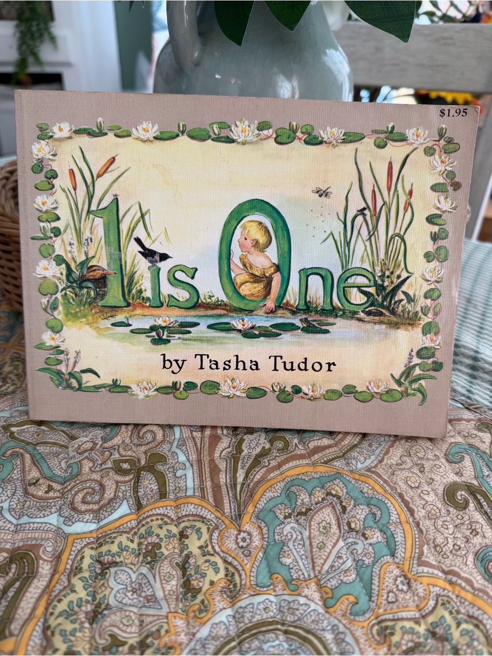 1 is One Tasha Tudor 1956 Vintage Children’s Book
Beautifully illustrated
Prist